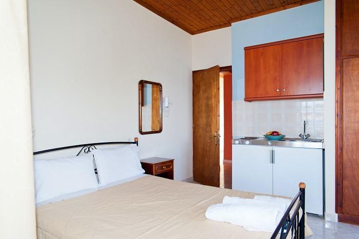 Arba Rooms Marathiás الغرفة الصورة